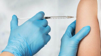 Primeira dose de vacina para idosos em Itabira.