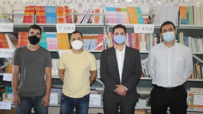 Deputado estadual Bernardo Mucida consegue liberação de verba para reforma da Escola Estadual João XXIII, em João Monlevade. Vereador monlevadense Marquinhos e diretor Rubens Brandão agradecem o empenho do parlamentar.