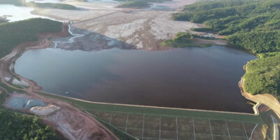 Será que o itabirano precisa sofrer mais que todos os povos do mundo? A cidade está cercada de barragens por todos os lados, ou seja, virou uma ilha de lamaçal ameaçados (Foto Divulgação)