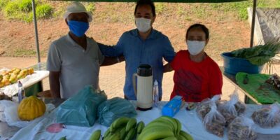 Prefeito de Itabira, Marco Antônio Lage, visitou a Feira Livre neste sábado (22) e foi recebido pelos feirantes e público presente