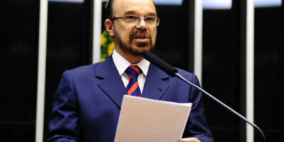 Deputado federal Lincoln Portela, que visita Itabira nesta quinta-feira e anuncia mais recursos para o município.